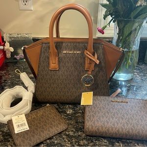 Michael Kors Set